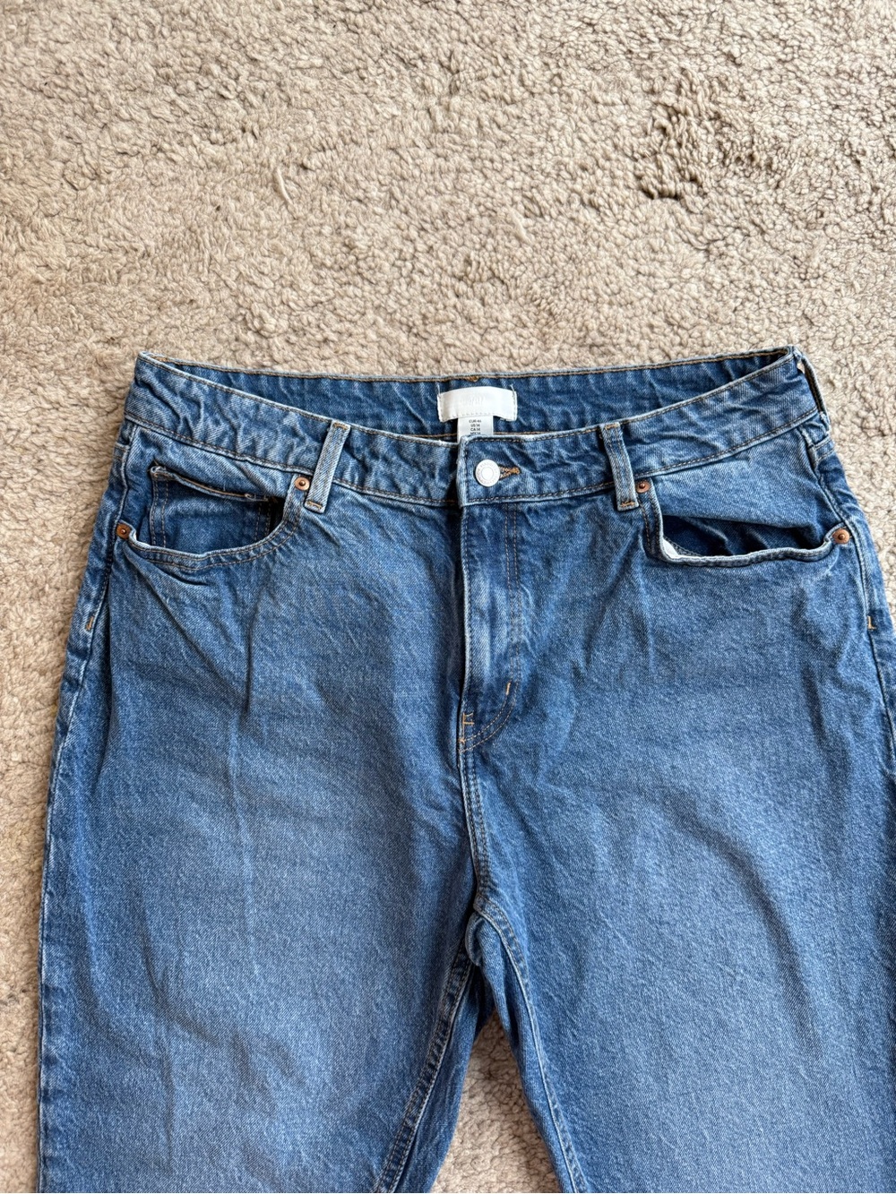 H&M Women’s 14 Blue Denim Mom Jeans Slim Tapered High Rise Ankle Length
